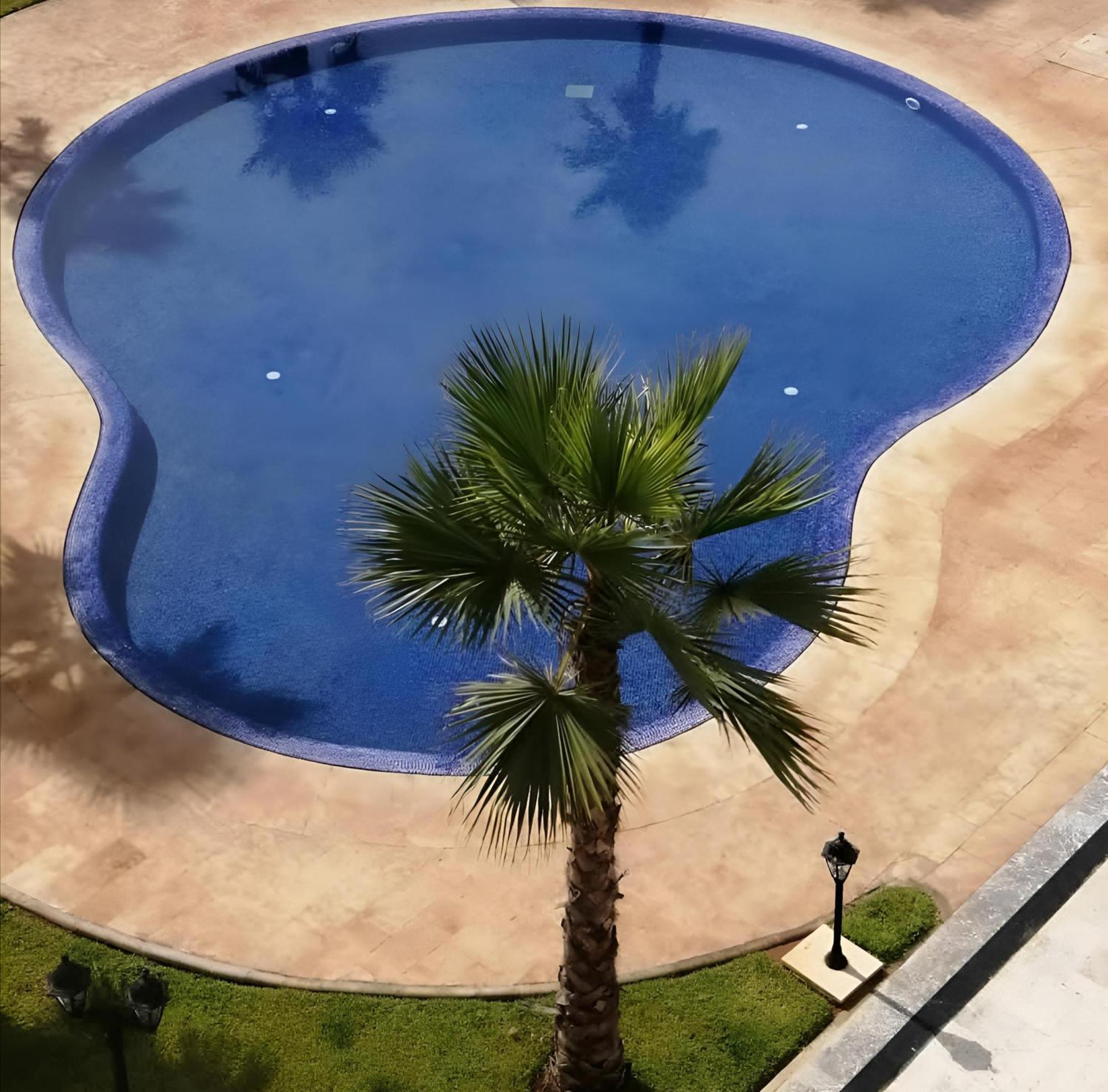 Costa Beach Lux Family Apartment With Pools 부즈니카 외부 사진
